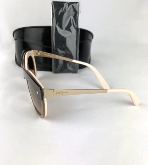 Salvatore Ferragamo Stylish Ladies Sunglasses - Image 5