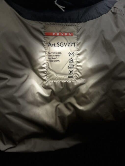 Prada Nylon Gents Puffer Vest (Size M/L) - Image 2