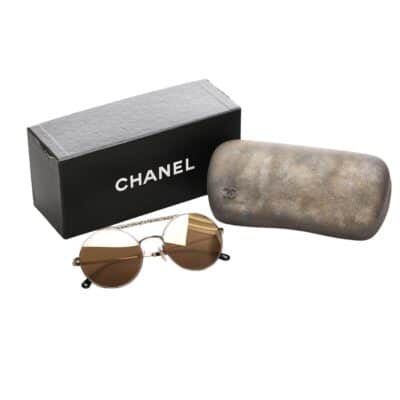 CHANEL Stylish Round Ladies Sunglasses in Gold Gradient
