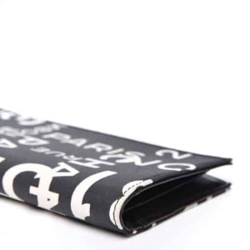 CHANEL Canvas 31 Rue Cambon Yen Wallet Black. - Image 6