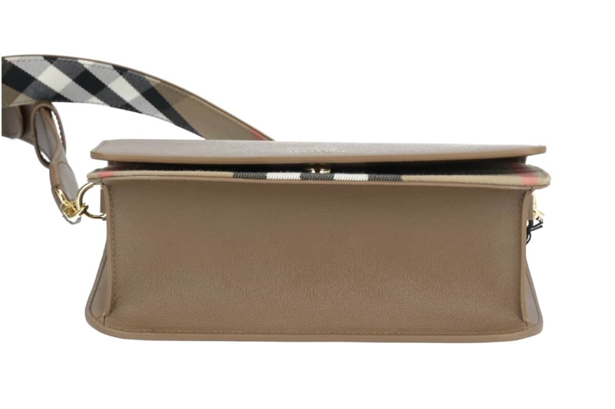 Burberry messenger bag women's best sale