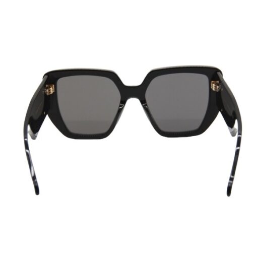 Gucci Stylish Ladies Oversized Sunglasses - Image 6
