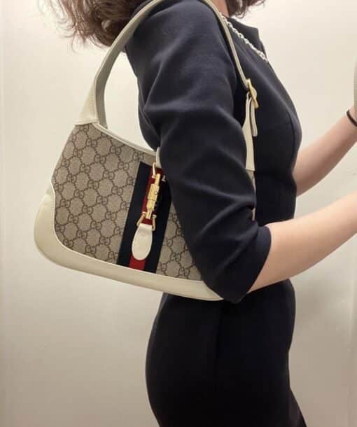 Gucci White/Beige Canvas and Leather Jackie 1961 Small Shoulder Crossbody Bag - Image 12