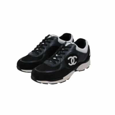 CHANEL Navy Black Short Sprint CC Logo Runner Sneakers (Size 40)