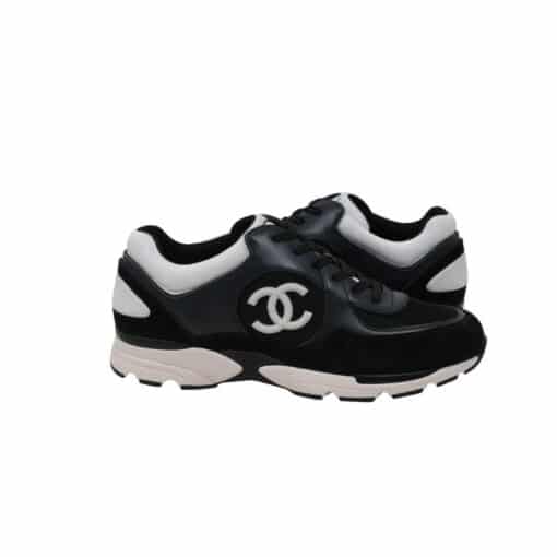 CHANEL Navy Black Short Sprint CC Logo Runner Sneakers (Size 40) - Image 3