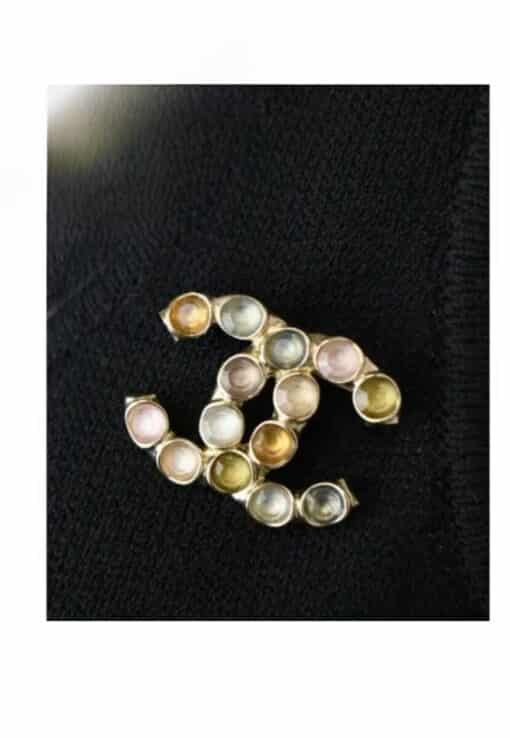 CHANEL Gripoix Poured Glass CC Brooch Gold Multicolor 2018 collection.