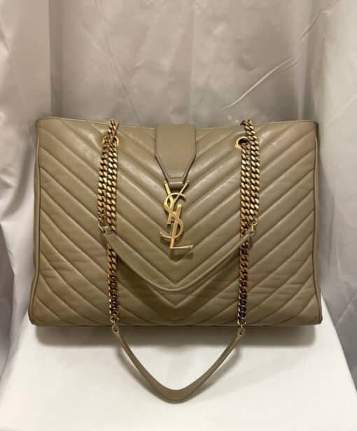 SAINT LAURENT Lambskin Matelasse Chevron Tote Bag - Image 16