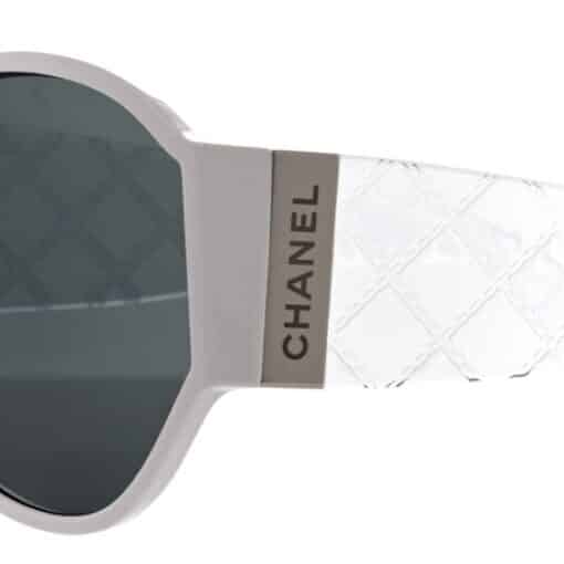 CHANEL Acetate Quilted Sunglasses White. - Image 5