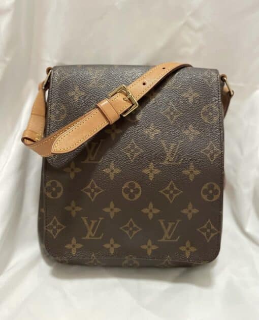 Louis Vuitton Vintage Musette Salsa Shoulder Bag in Monogram - Image 11