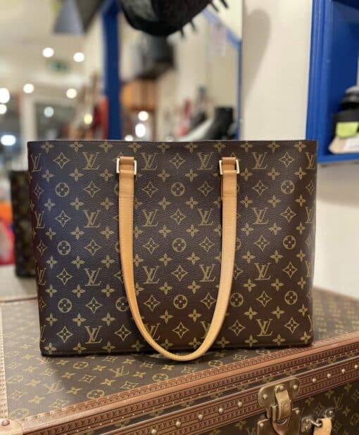 Louis Vuitton Vintage Monogram Luco Tote Bag.