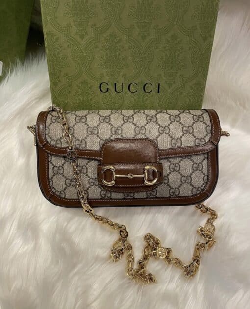 GUCCI GG Supreme Monogram Small Horsebit 1955 Chain Shoulder Bag Beige Ebony Brown Sugar
