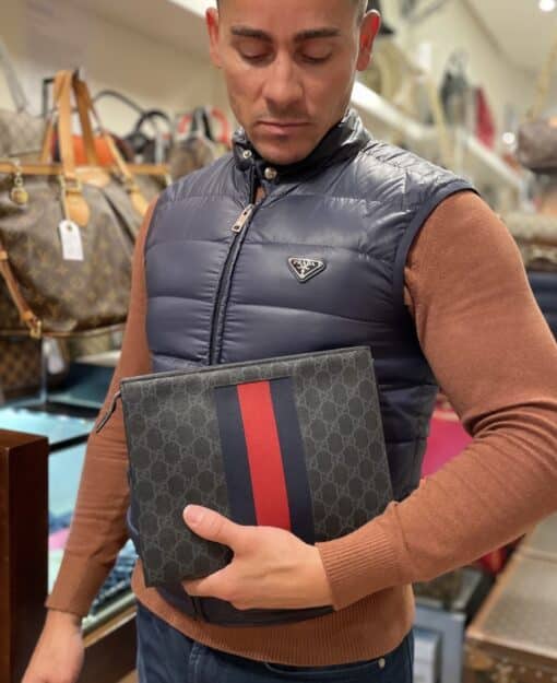 GUCCI GG Supreme Monogram Selleria Calfskin Web New Web Cosmetic/ Clutch Bag.