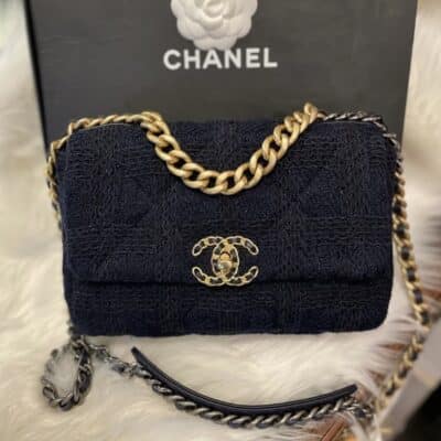 CHANEL Tweed Quilted Medium Chanel 19 Flap Navy Blue Black