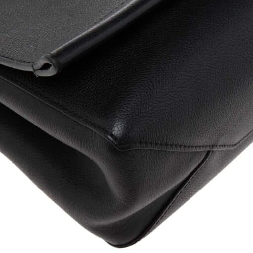 Louis Vuitton Black Calfskin Leather Lockme II Bag. - Image 14