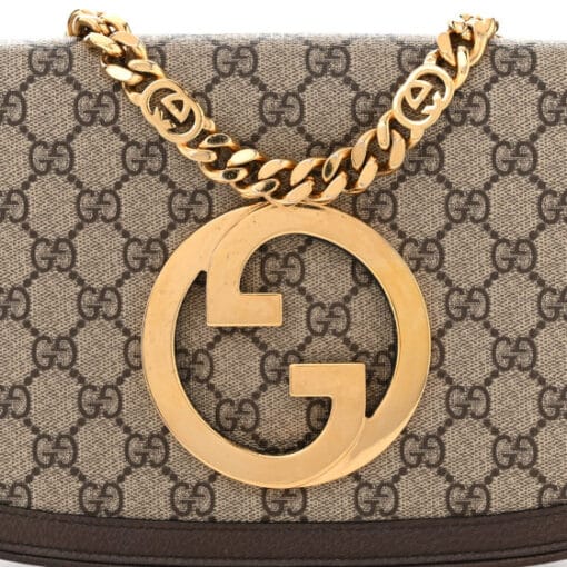 GUCCI GG Supreme Monogram Textured Dollar Calfskin Blondie Chain Shoulder Flap Bag Beige Ebony. - Image 4