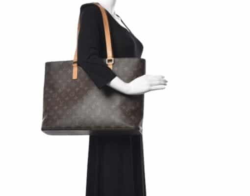 Louis Vuitton Vintage Monogram Luco Tote Bag. - Image 7