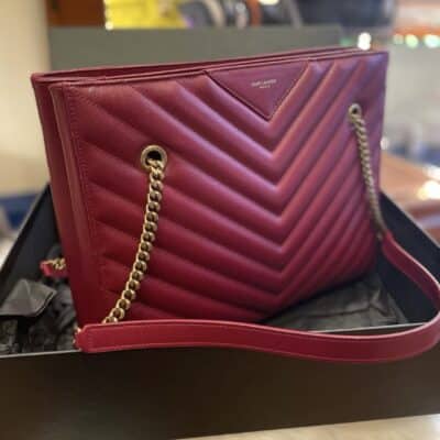 SAINT LAURENT Grain de Poudre Matelasse Chevron Medium Tribeca Shopping Bag Garnet