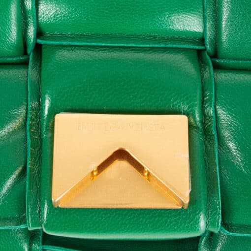 BOTTEGA VENETA Nappa Médium Intreccio Padded Cassette Crossbody Bag Racing Green - Image 3