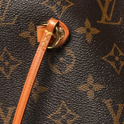 Louis Vuitton Monogram Neverfull MM - Image 3