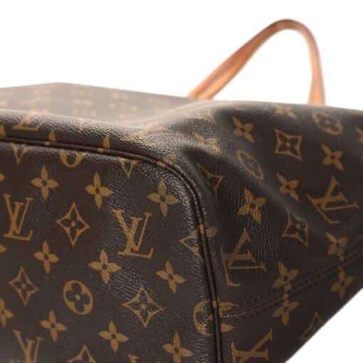 Louis Vuitton Monogram Neverfull MM - Image 8