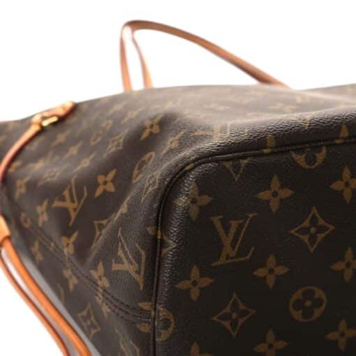 Louis Vuitton Monogram Neverfull MM - Image 9