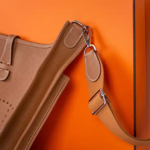 Hermes Taurillon Clemence Leather Evelyne III PM Bag Crossbody - Image 4