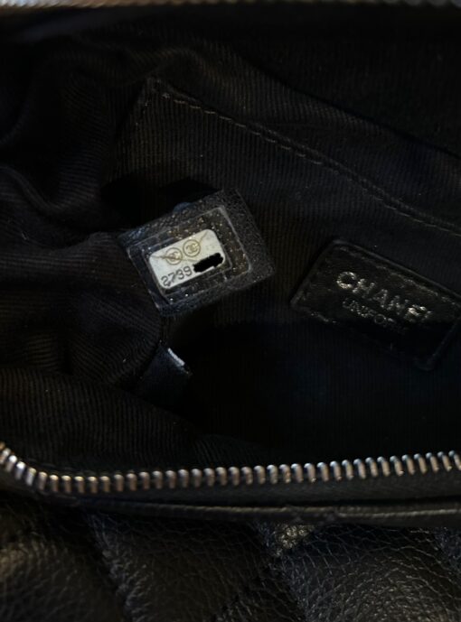CHANEL Quilted Caviar Leather Bumbag in Black - Image 3