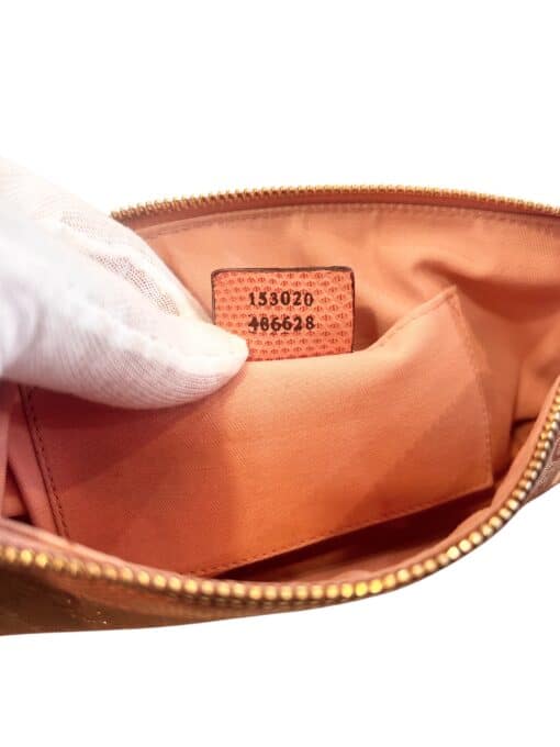 GUCCI Guccissima Heart Chain Pochette in Pink - Image 7
