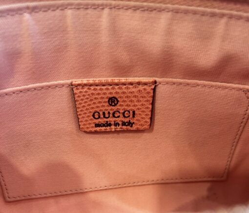 GUCCI Guccissima Heart Chain Pochette in Pink - Image 8