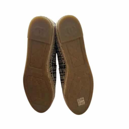 Chanel Black/White Tweed And Fabric CC Flat Espadrilles (Size 42) - Image 3