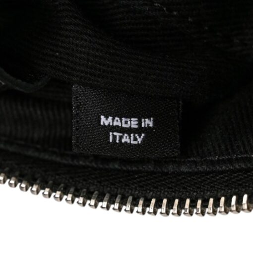 CHANEL Quilted Caviar Leather Bumbag in Black - Image 7