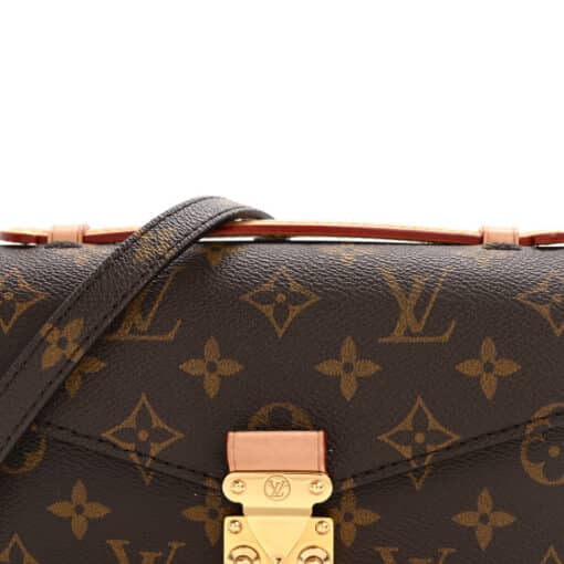 Louis Vuitton Monogram Pochette Metis East West. - Image 2