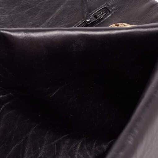 CHANEL Aged Calfskin Quilted 2.55 Reissue 227 Flap Black. - Image 10