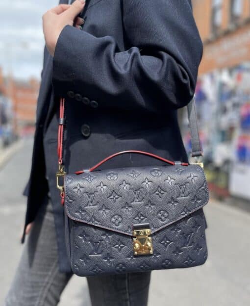 Louis Vuitton Empreinte Pochette Metis Marine Rouge - Image 14