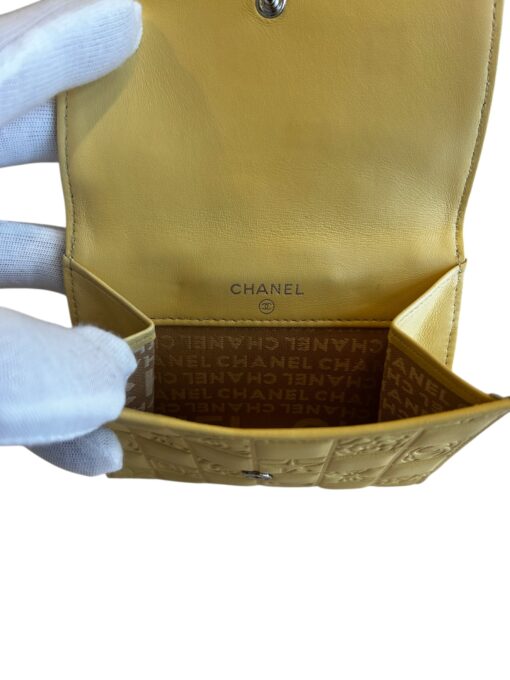 CHANEL Lambskin Precious Symbols French Flap Wallet Chartreus - Image 5