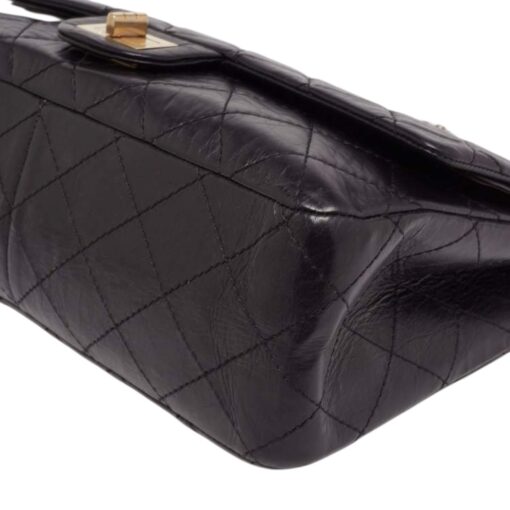 CHANEL Aged Calfskin Quilted 2.55 Reissue 227 Flap Black. - Image 15