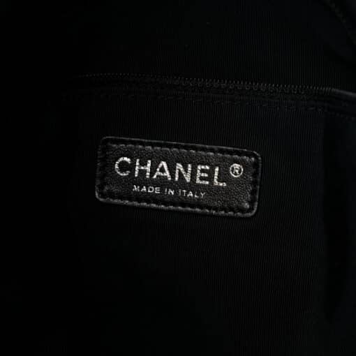 CHANEL Grosgrain Denim Quilted Drawstring Tote Blue Shoulder Bag. - Image 2