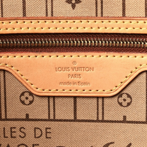 Louis Vuitton Monogram Neverfull MM. - Image 9