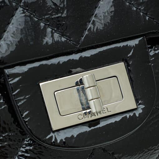 CHANEL Distressed Patent Quilted 2.55 Reissue 227 Flap Black. - Image 7