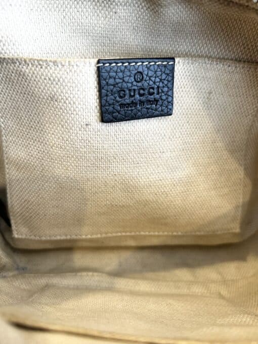 GUCCI Pebbled Calfskin Small Soho Disco Bag Black Crossbody. - Image 2