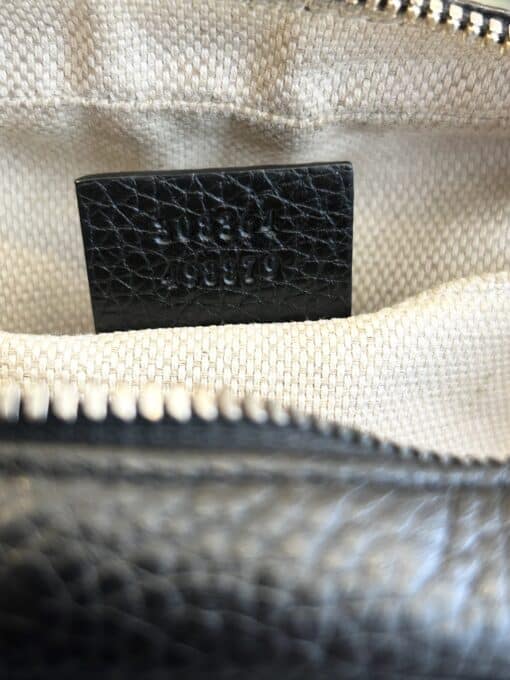 GUCCI Pebbled Calfskin Small Soho Disco Bag Black Crossbody. - Image 3