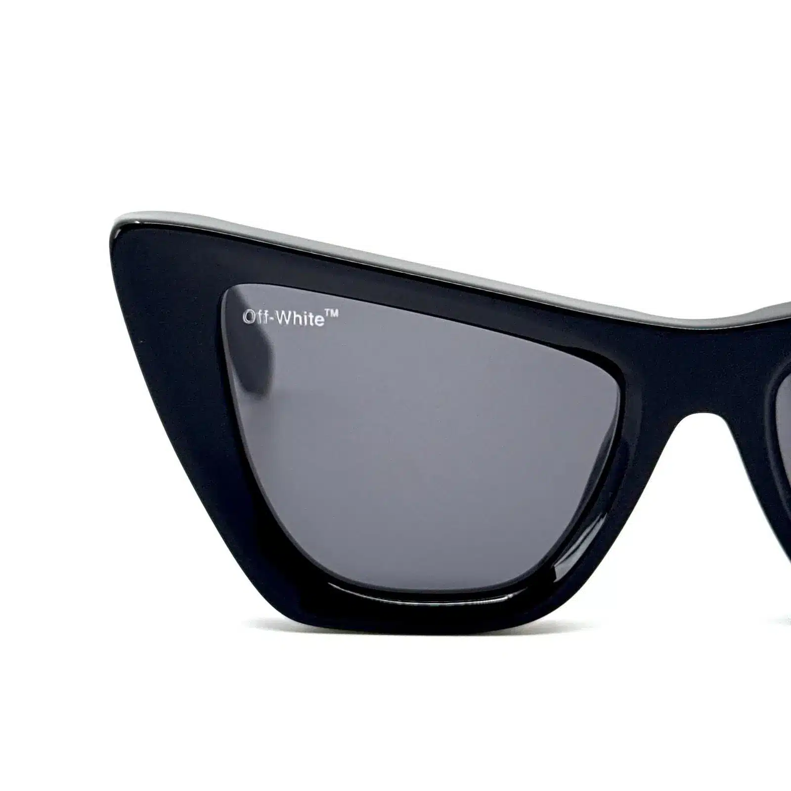Ladies Off-White Edvard Cat-Eye Sunglasses - Image 4