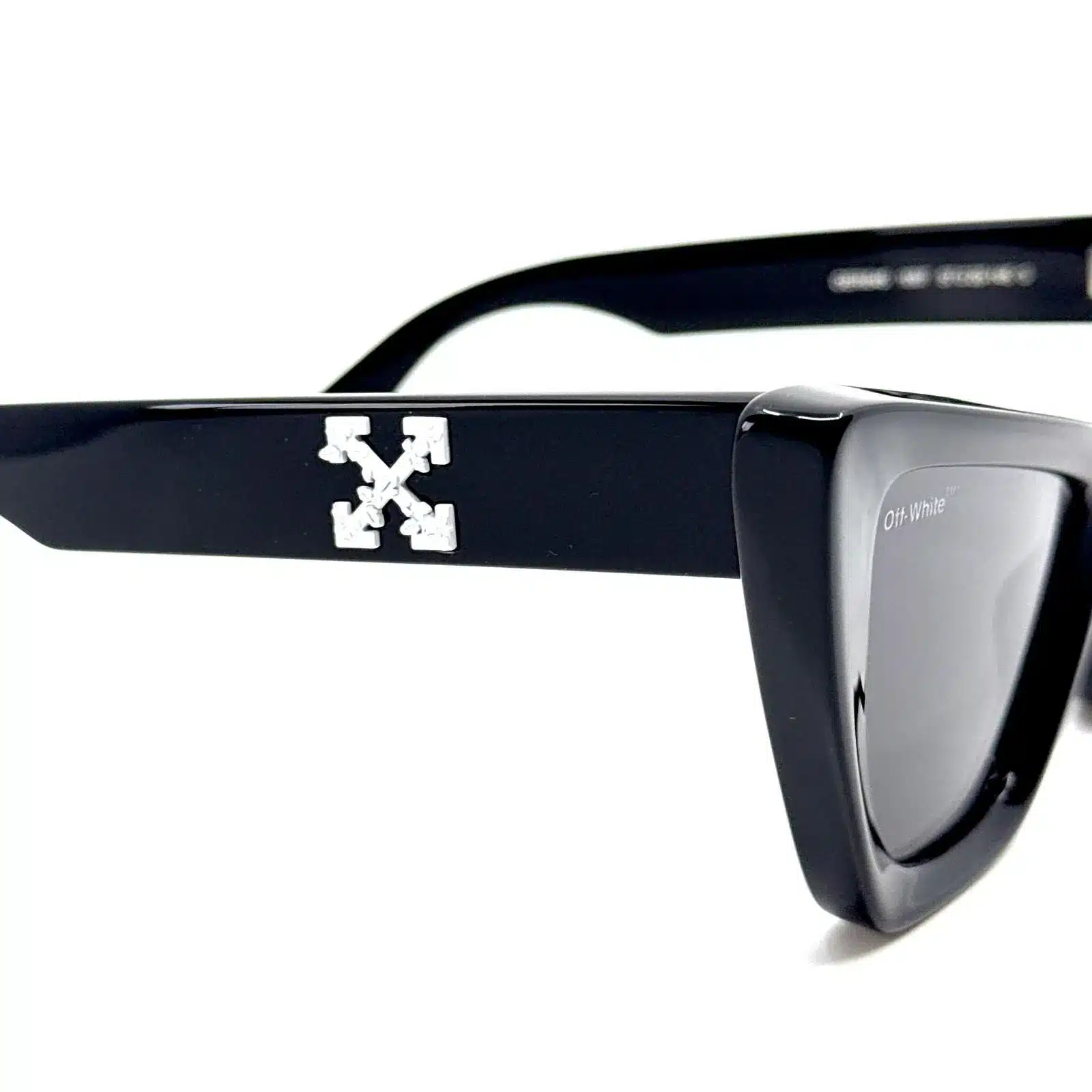 Ladies Off-White Edvard Cat-Eye Sunglasses - Image 6