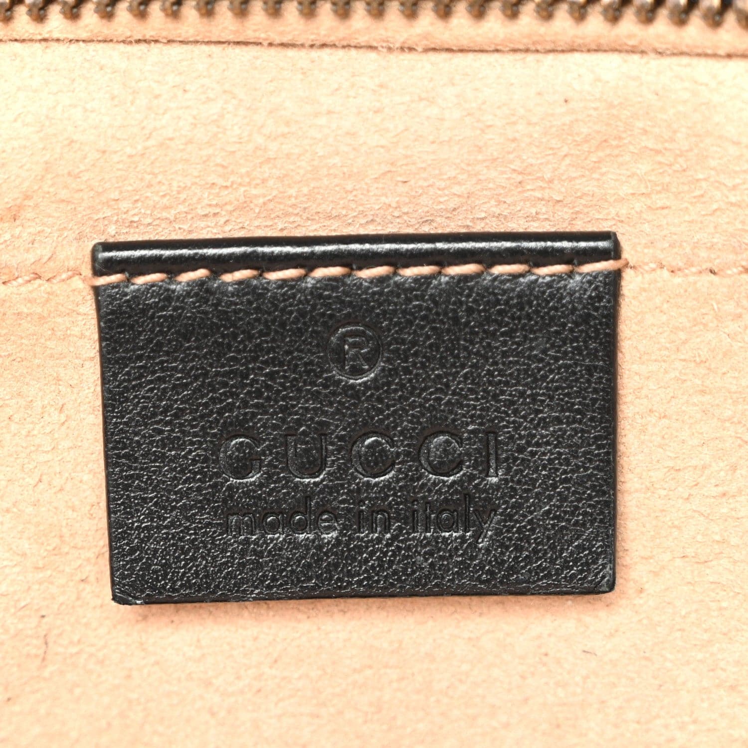 Gucci Calfskin Matelasse Small GG Marmont Chain Shoulder Bag Black. - Image 4