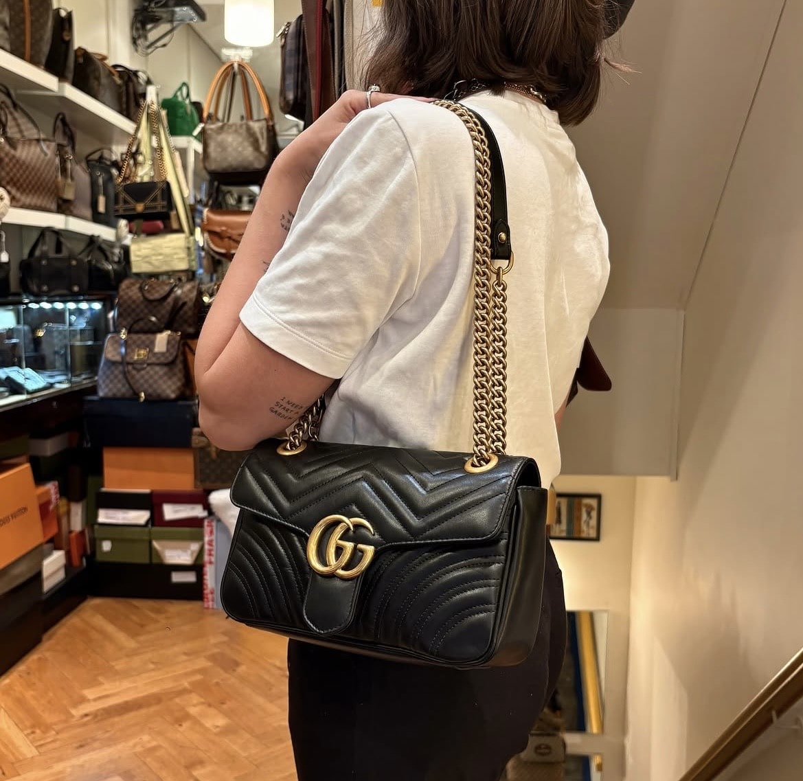 GUCCI Calfskin Matelasse Small GG Marmont Shoulder Bag Black