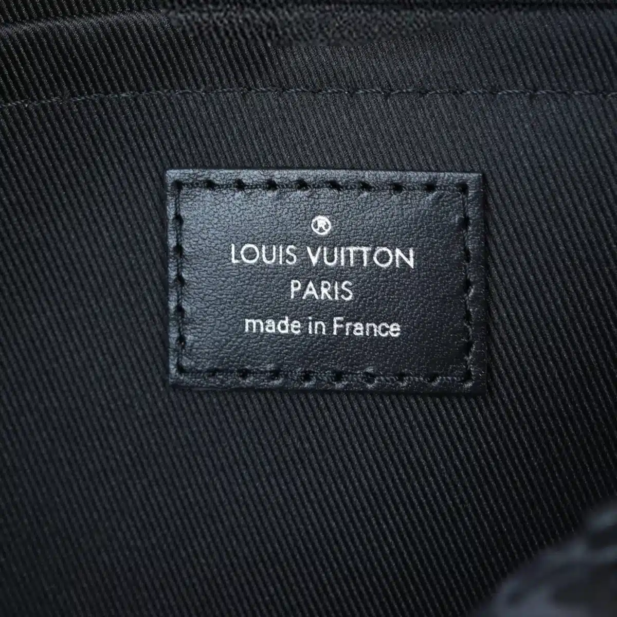 LOUIS VUITTON Reverse Monogram Eclipse City Keepall. - Image 8