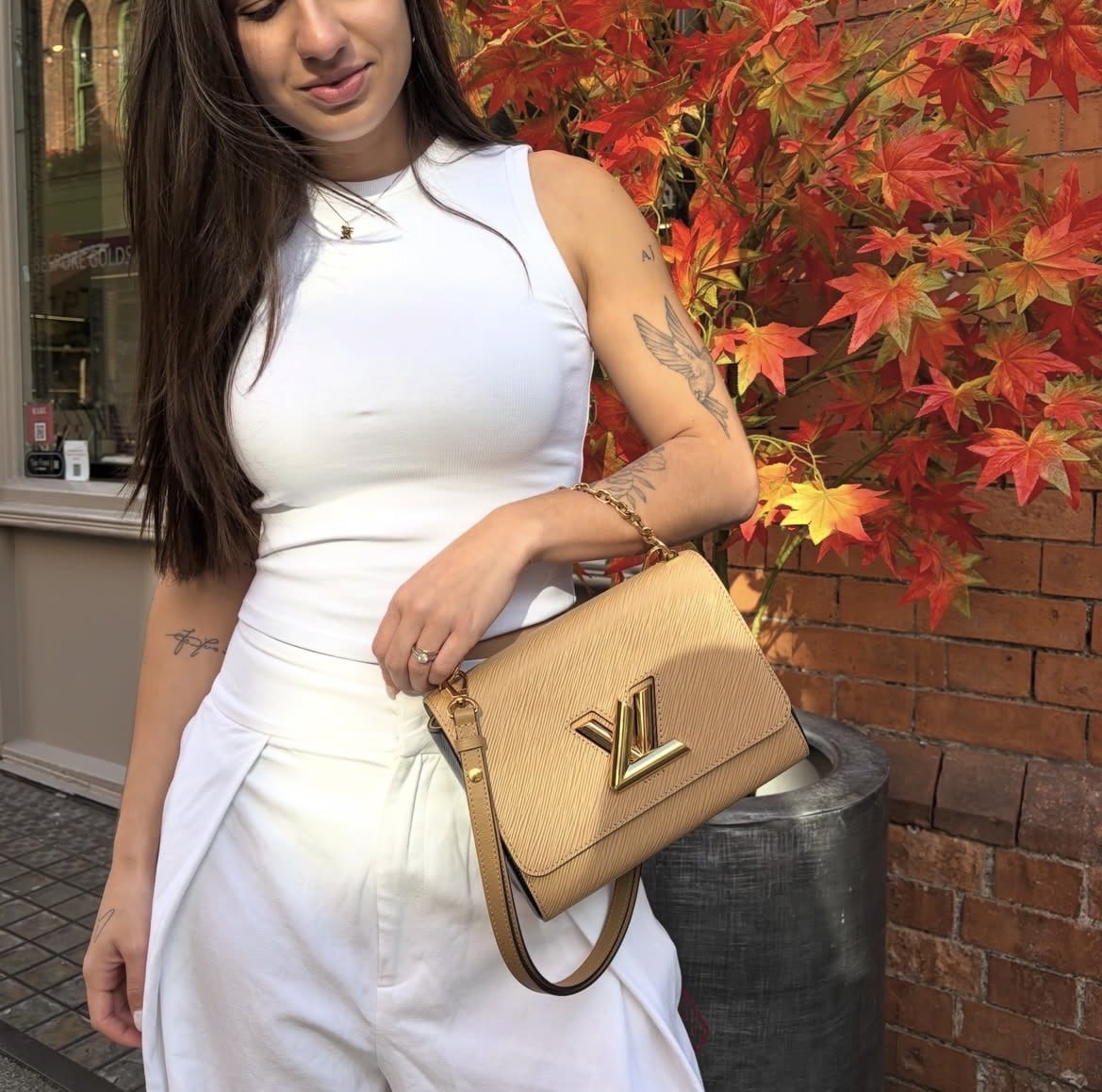 LOUIS VUITTON Epi Twist Shoulder Crossbody Bag MM Camel - Image 13