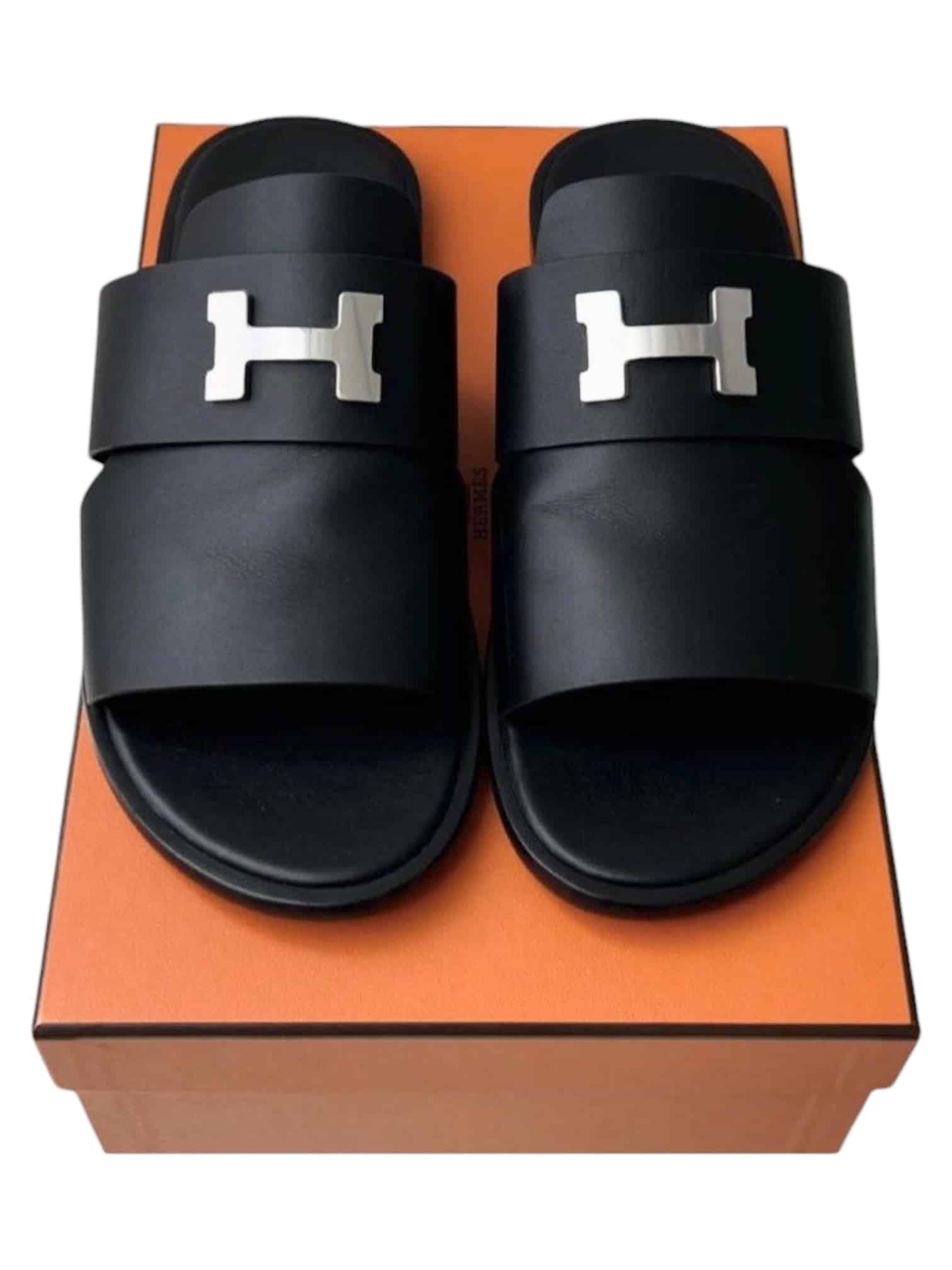 Hermes Arles Mule Sandals Leather in black. (Size 40) - Image 5