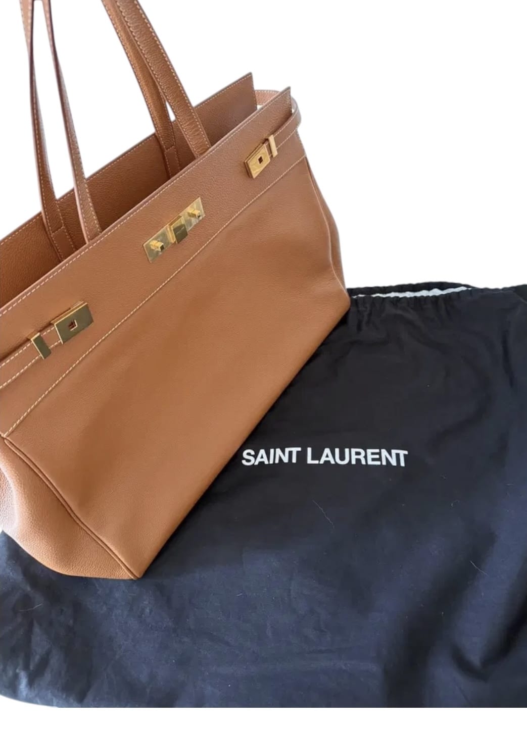 SAINT LAURENT Manhattan Large Leather Tote Bag in Tan Leather.