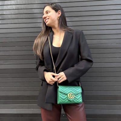 GUCCI Calfskin Matelasse GG Marmont Chain Wallet in Emerald Green.